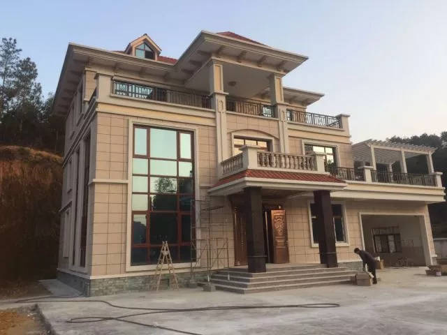 真石漆施工為什么會出現(xiàn)掉砂？